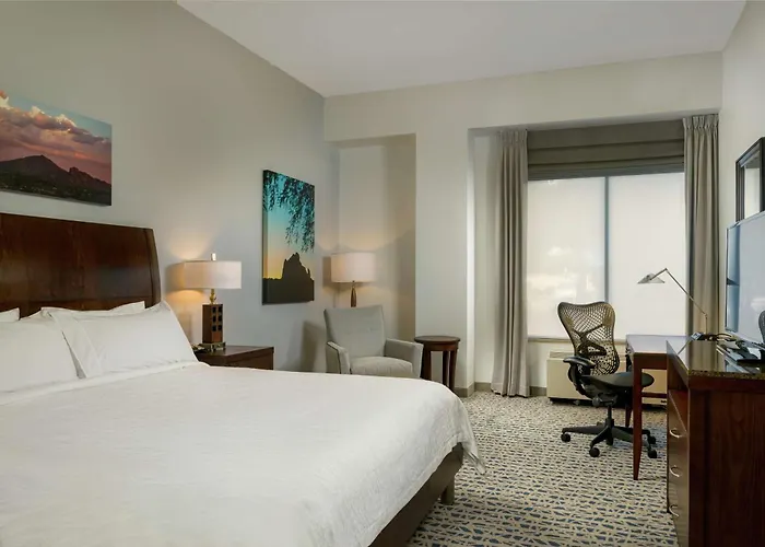 Hotel Hilton Garden Airport North 3*