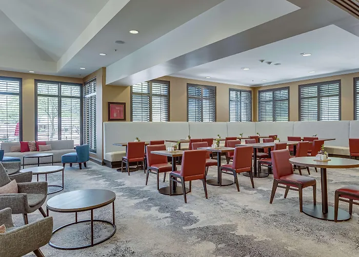Hilton Garden Airport North 3* Phoenix